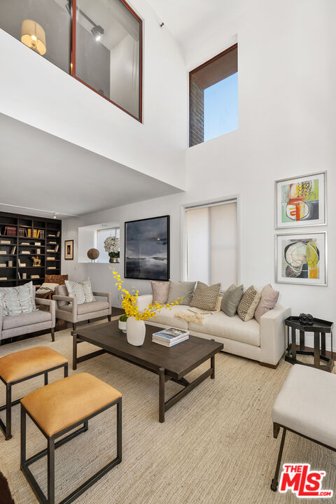 Los Angeles, California, 90024, United States, 2 Bedrooms Bedrooms, ,2 BathroomsBathrooms,Residential,For Sale,1917928