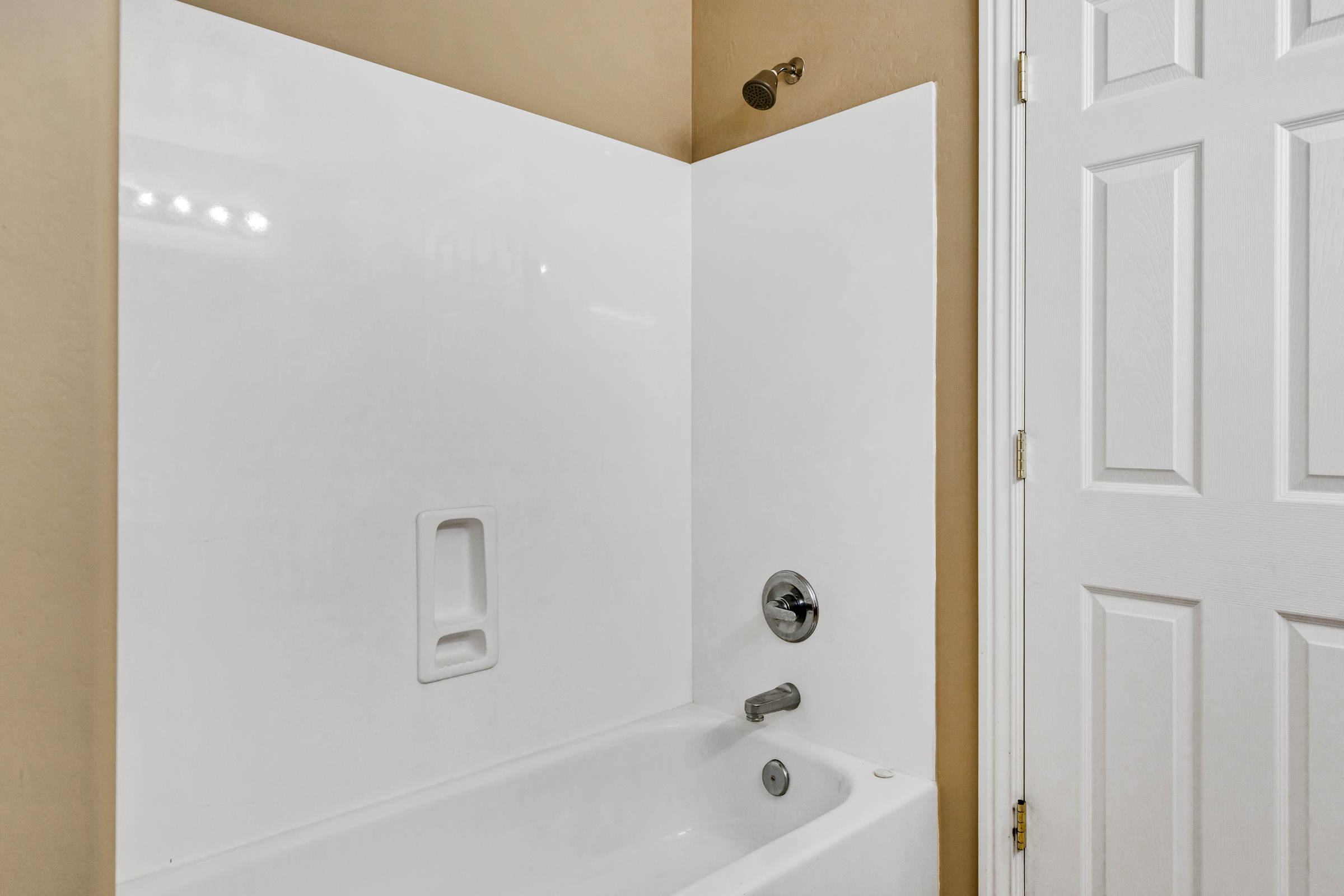 Mesa, Arizona, 85207, United States, 5 Bedrooms Bedrooms, ,4 BathroomsBathrooms,Residential,For Sale,1976858