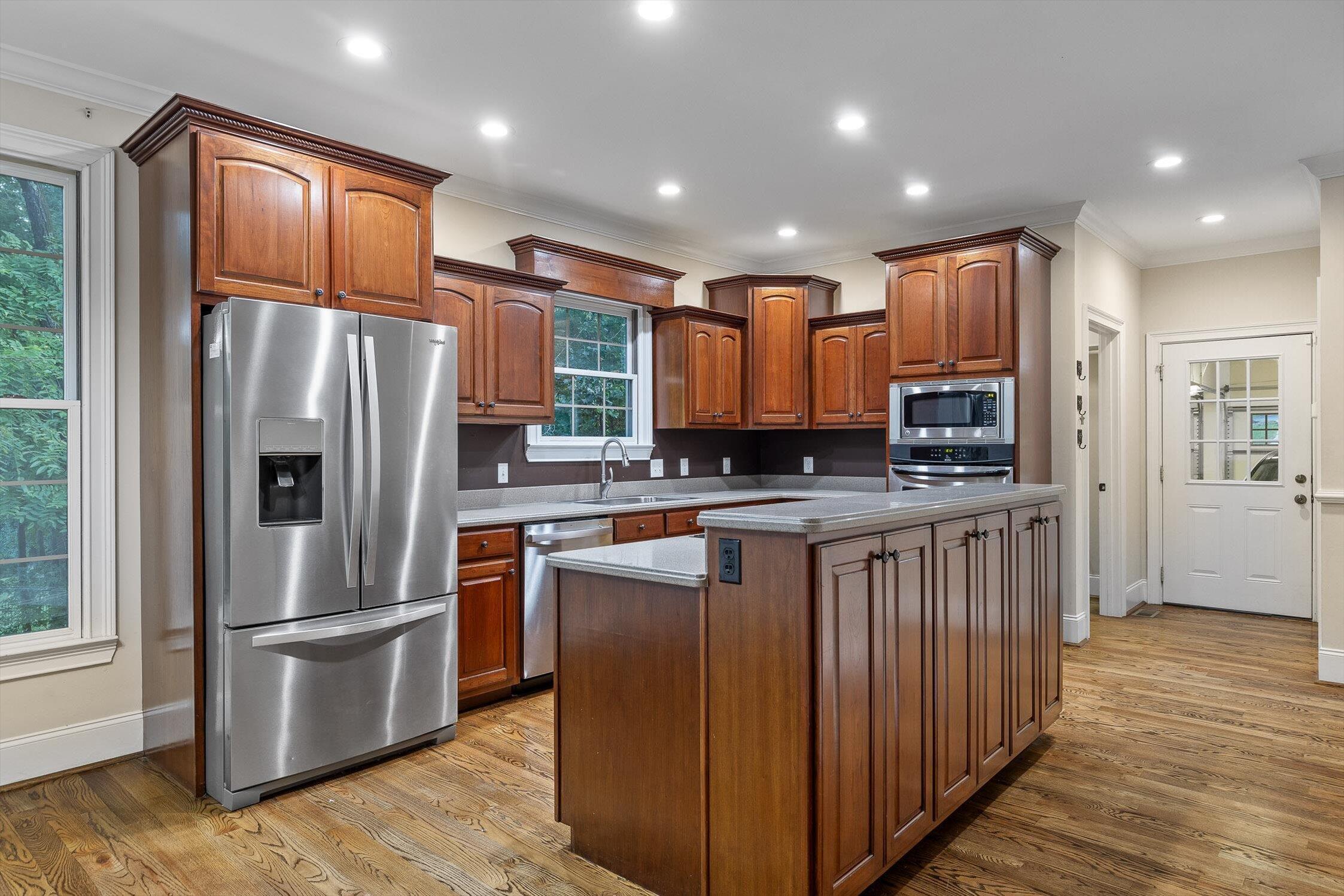 Cohutta, Georgia, 30710, United States, 5 Bedrooms Bedrooms, ,6 BathroomsBathrooms,Residential,For Sale,1917552