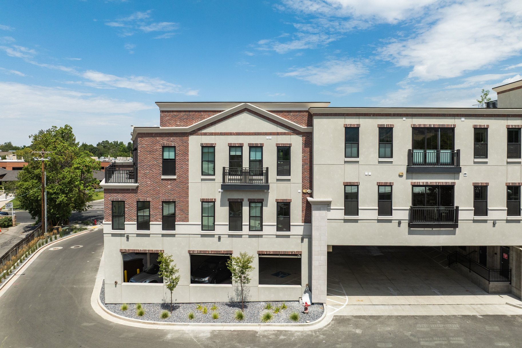  Newly Released Penthouse-Style Living in The Heart of Holladay Village - 物件實景
