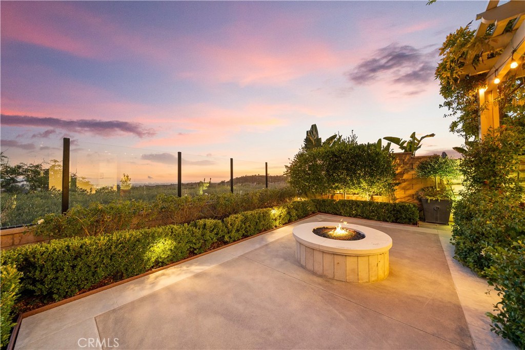 Irvine, California, 92602, United States, 5 Bedrooms Bedrooms, ,6 BathroomsBathrooms,Residential,For Sale,1982881