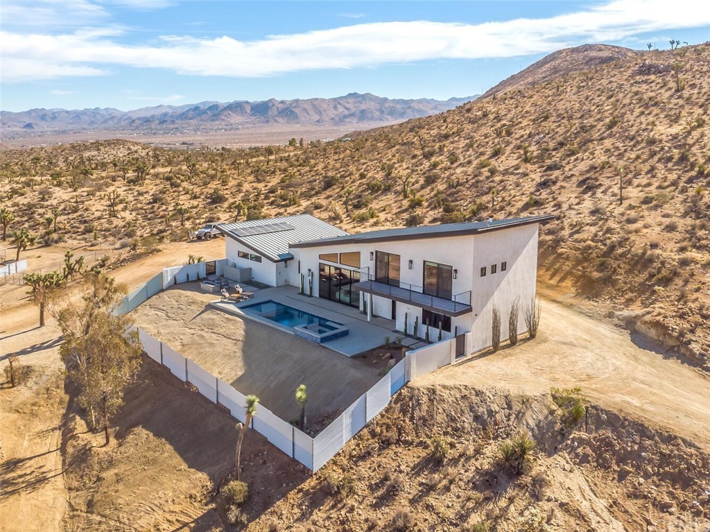 58425 Sierra Vista Drive, Yucca Valley, California, 92284, United States, 3 Bedrooms Bedrooms, ,3 BathroomsBathrooms,Residential,For Sale,58425 Sierra Vista Drive,1008801
