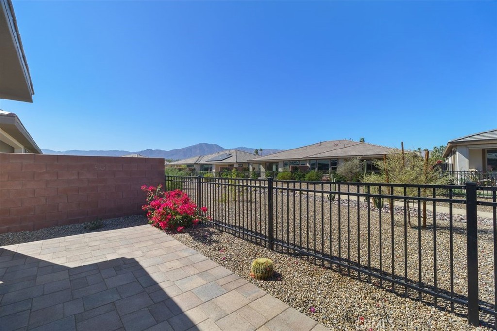 Indio, California, 92201, United States, 2 Bedrooms Bedrooms, ,3 BathroomsBathrooms,Residential,For Sale,1919673
