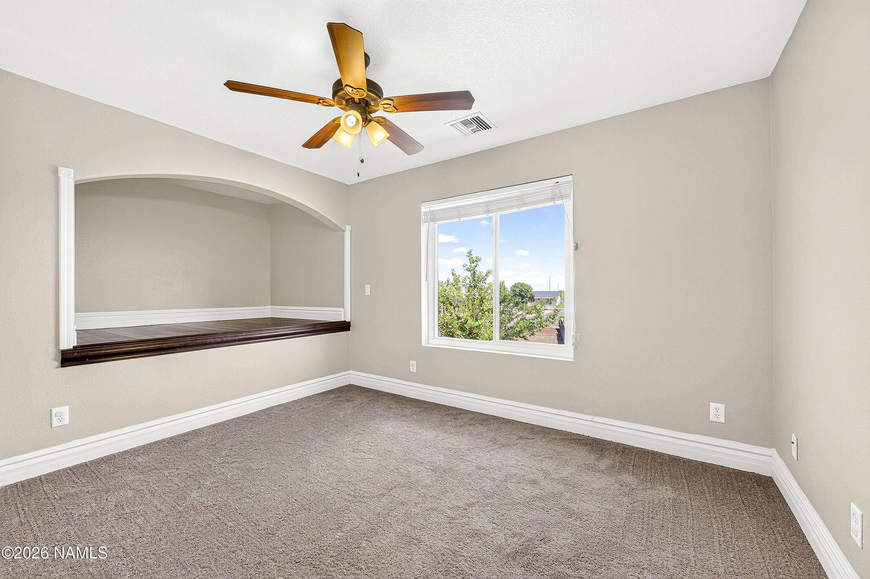  1914 Round House Drive, Winslow, AZ, 86047 - 物件實景