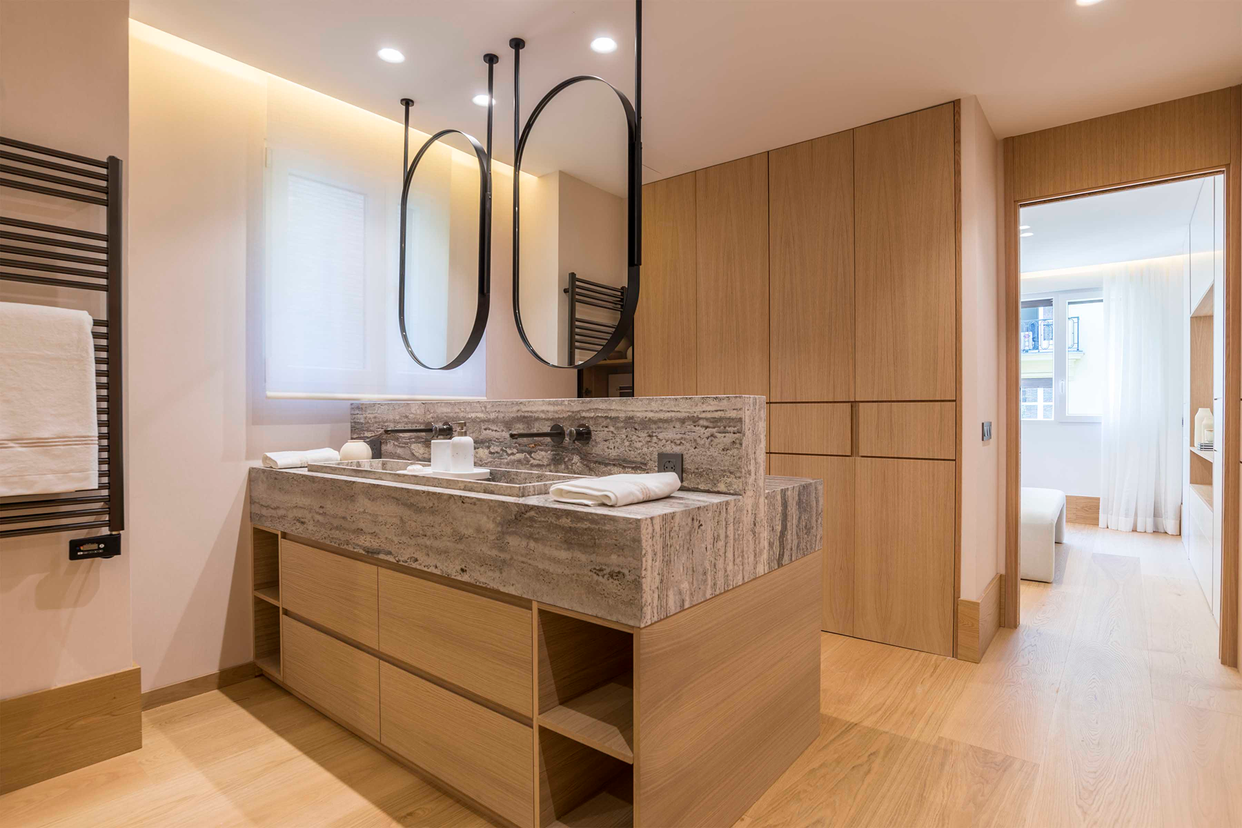  Apartment in Almagro with 241 m², 4 bedrooms, and garage. - 物件實景