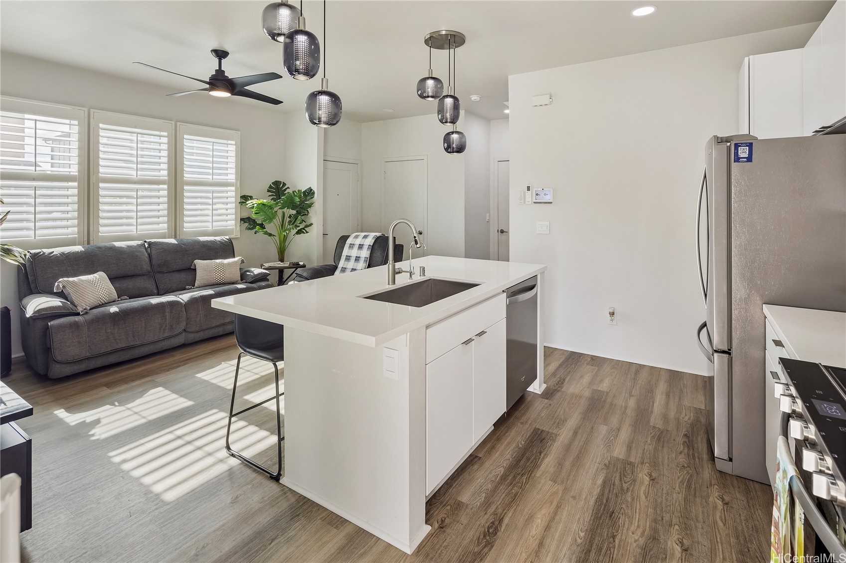 Ewa Beach, Hawaii, 96706, United States, 3 Bedrooms Bedrooms, ,3 BathroomsBathrooms,Residential,For Sale,1987921