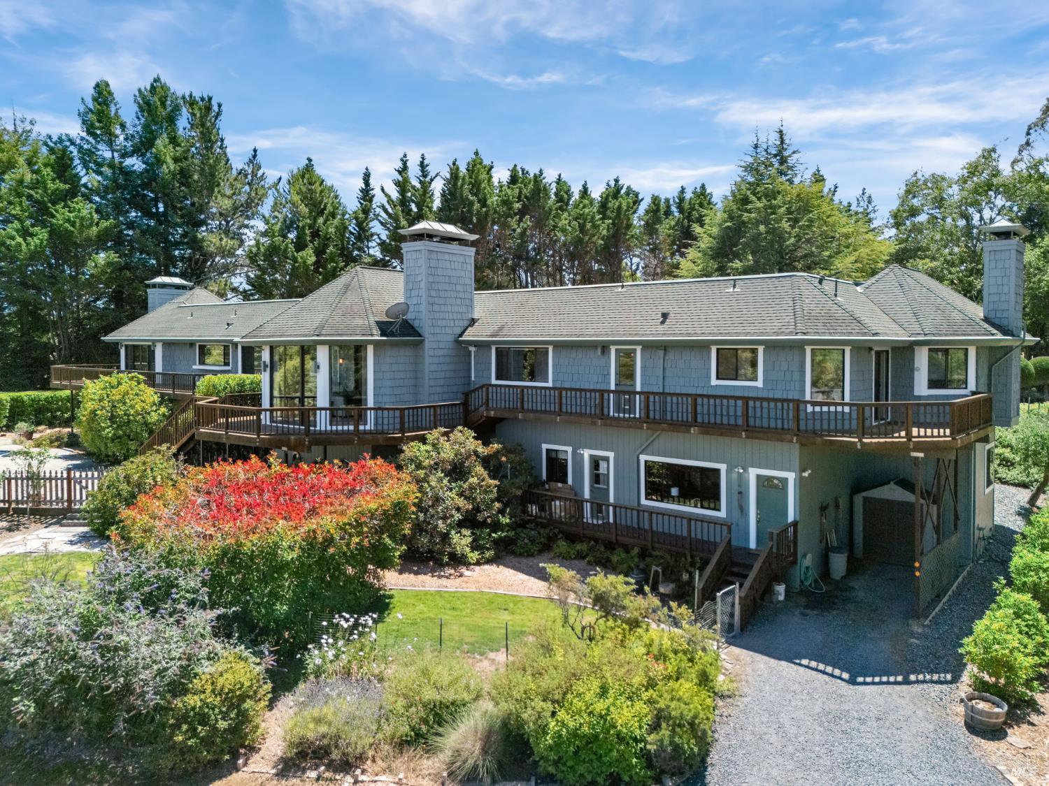 Sebastopol, California, 95472, United States, 4 Bedrooms Bedrooms, ,5 BathroomsBathrooms,Residential,For Sale,1980868