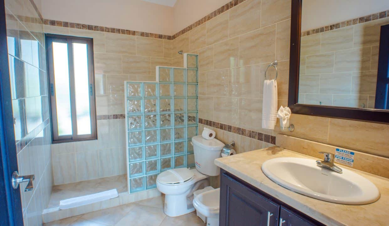 Sosua, DO, 5 Bedrooms Bedrooms, ,5 BathroomsBathrooms,Residential,For Sale,1480148