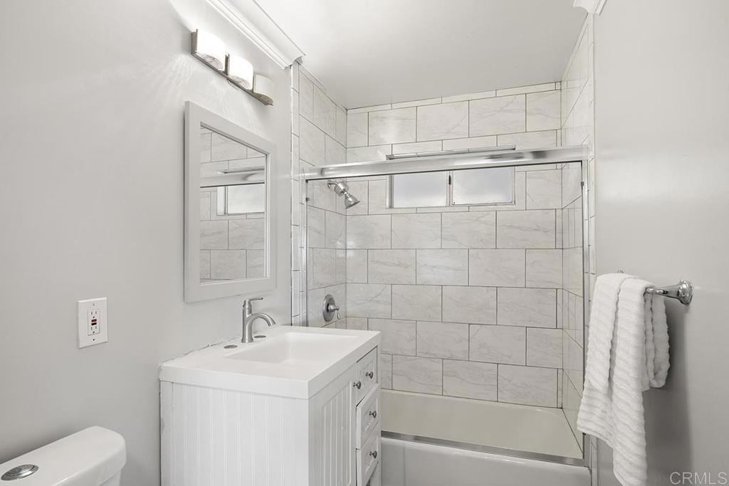 Bonita, California, 91902, United States, ,Residential,For Sale,1941001