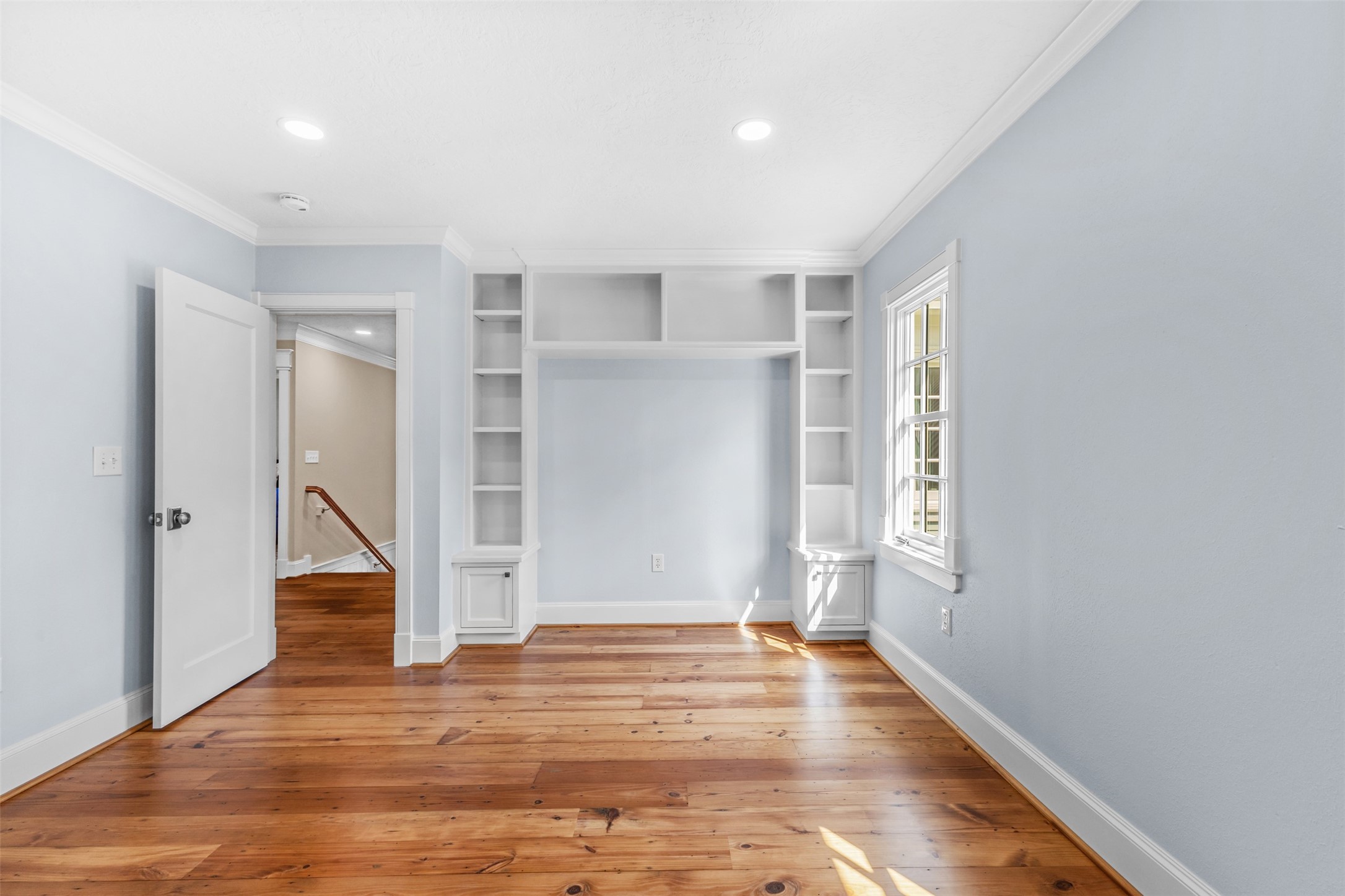  118 N Jones Avenue - 物件實景