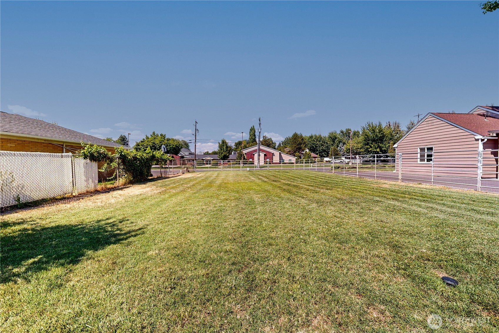 Walla Walla, Washington, 99362, United States, 3 Bedrooms Bedrooms, ,2 BathroomsBathrooms,Residential,For Sale,1903621
