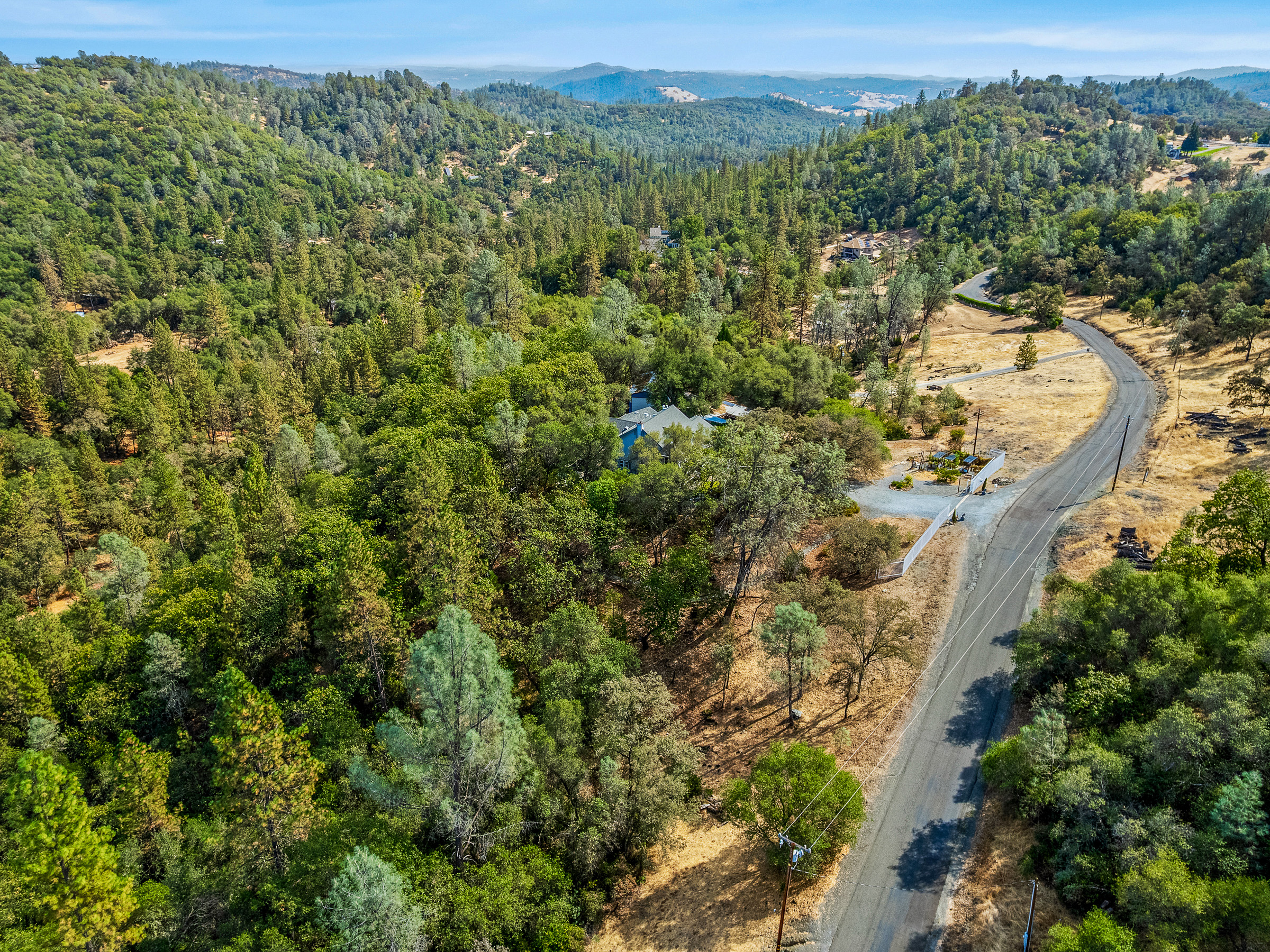  4711 Meadowview Acres Road, Cool, CA 95614 - 物件實景