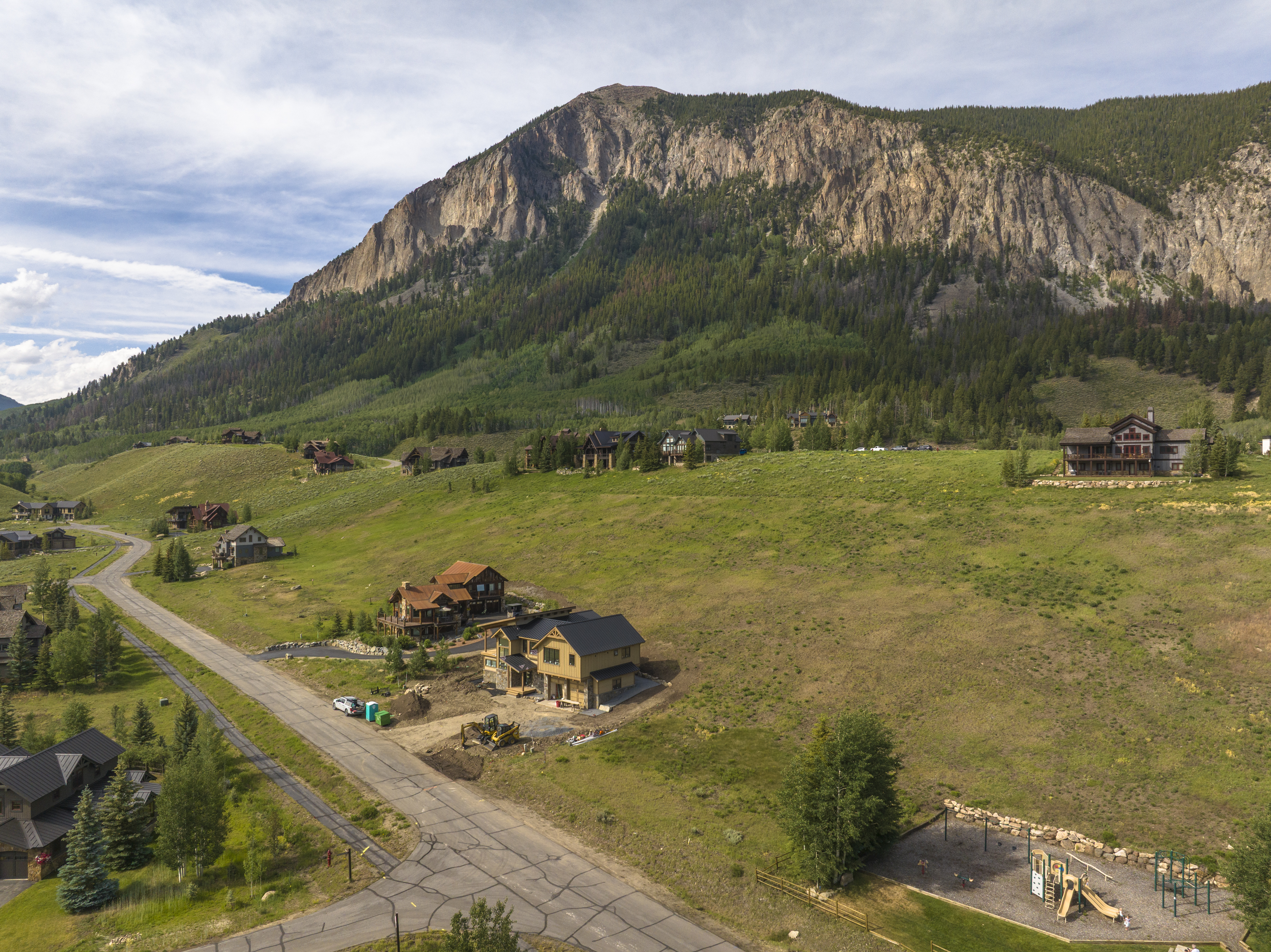  400 Country Club Drive, Crested Butte, CO, 81224 - 物件實景