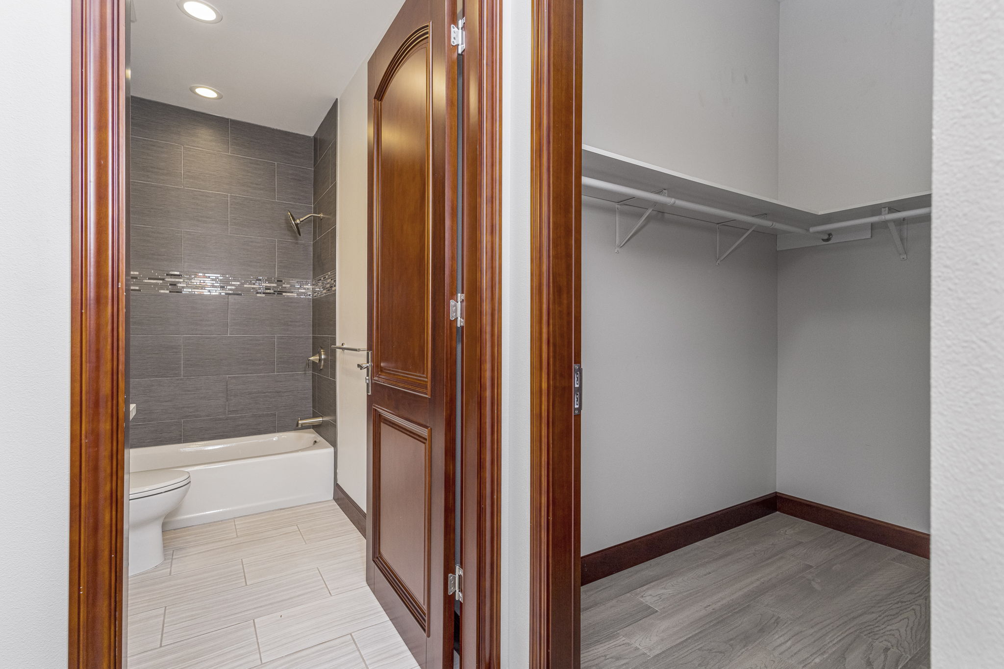 Kihei, Hawaii, 96753, United States, 2 Bedrooms Bedrooms, ,2 BathroomsBathrooms,Residential,For Sale,1983040