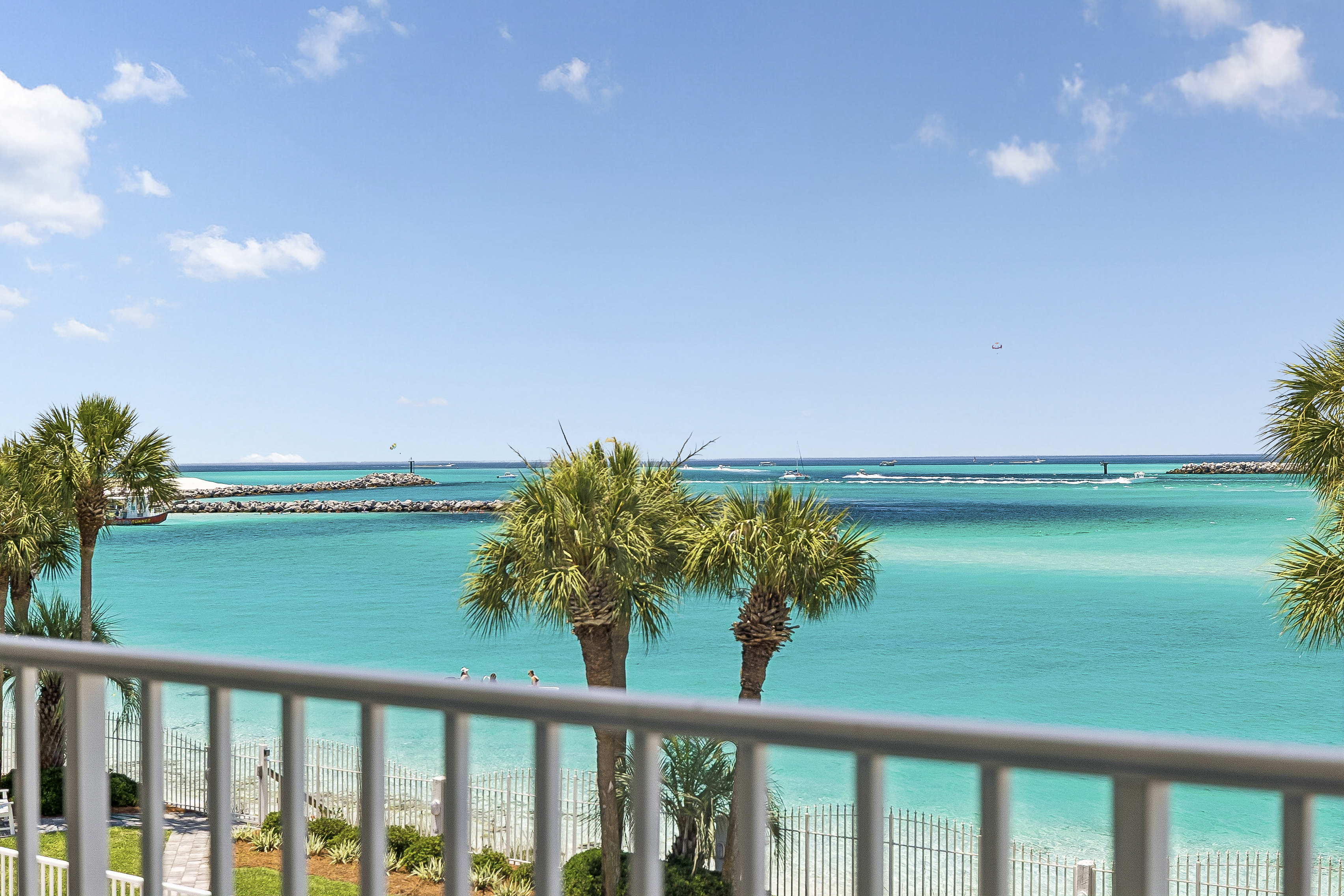  Rental-Restricted Waterfront Sanctuary with Private Beach & Panoramic Views - 物件實景