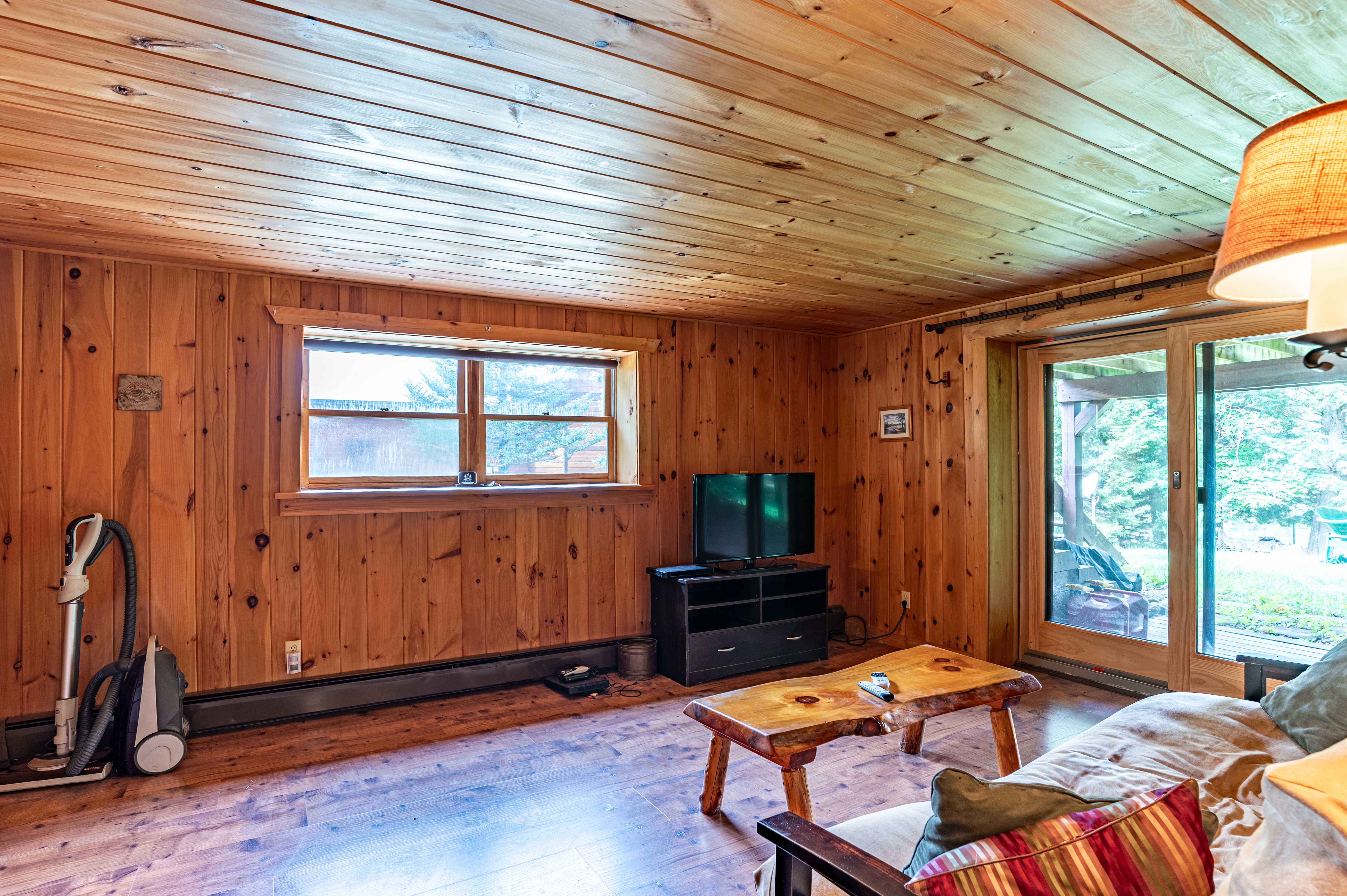  Year Round Chalet in a Beautiful, Protected Cove - 物件實景