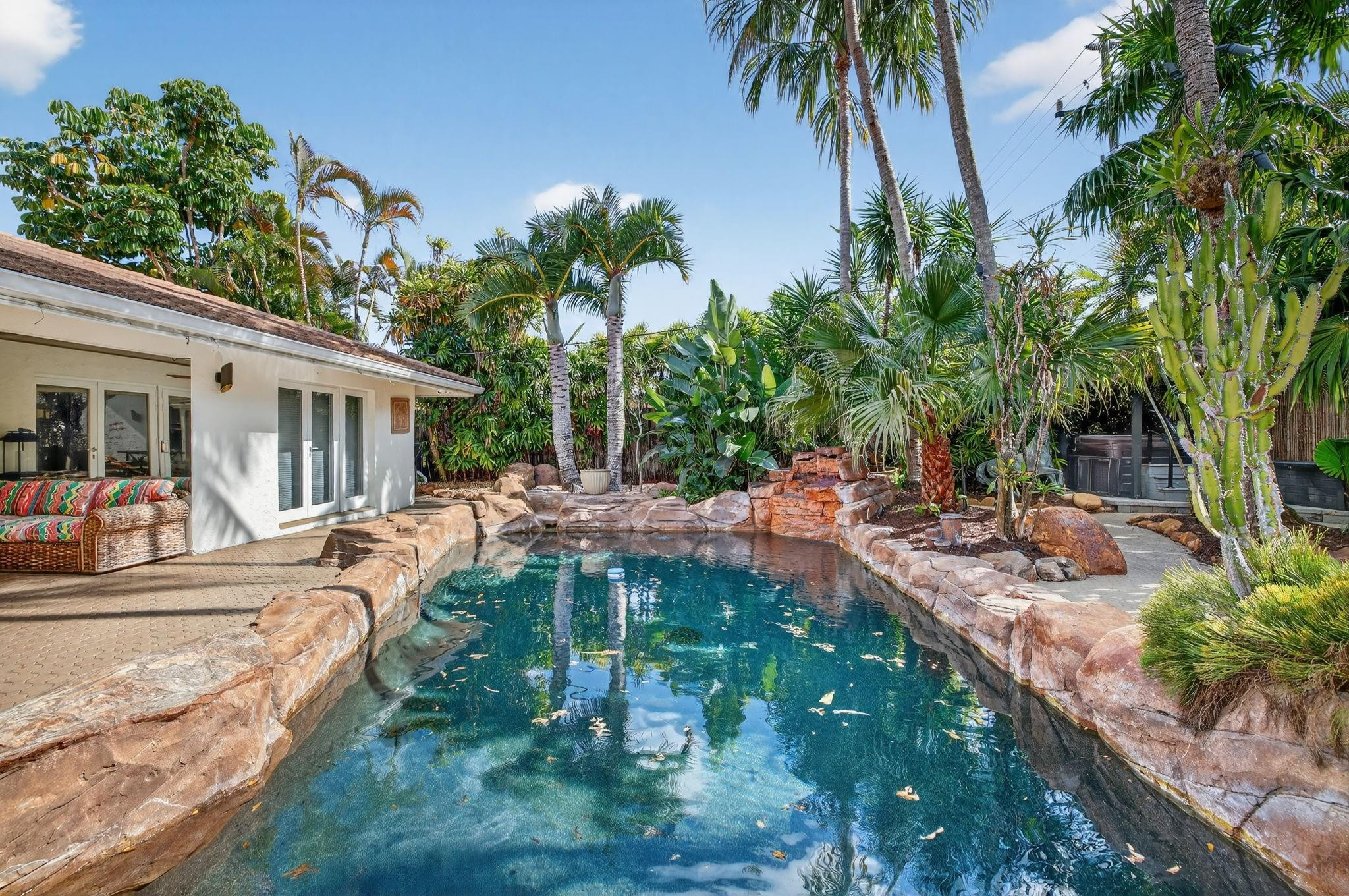 Fort Lauderdale, Florida, 33308, United States, 4 Bedrooms Bedrooms, ,4 BathroomsBathrooms,Residential,For Sale,2019357