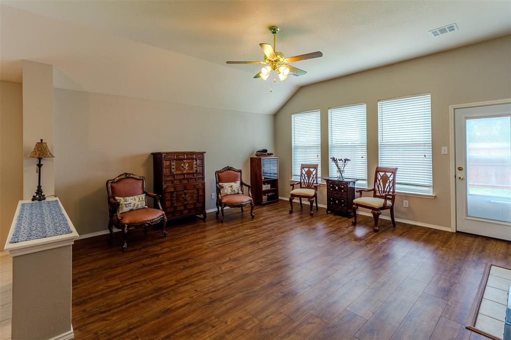 Plano, Texas, 75025, United States, 3 Bedrooms Bedrooms, ,2 BathroomsBathrooms,Residential,For Sale,1984176