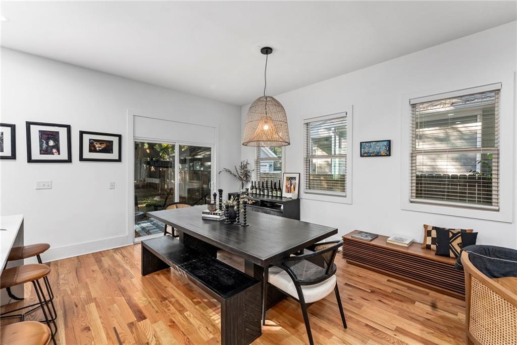 Atlanta, Georgia, 30317, United States, 5 Bedrooms Bedrooms, ,4 BathroomsBathrooms,Residential,For Sale,1989544