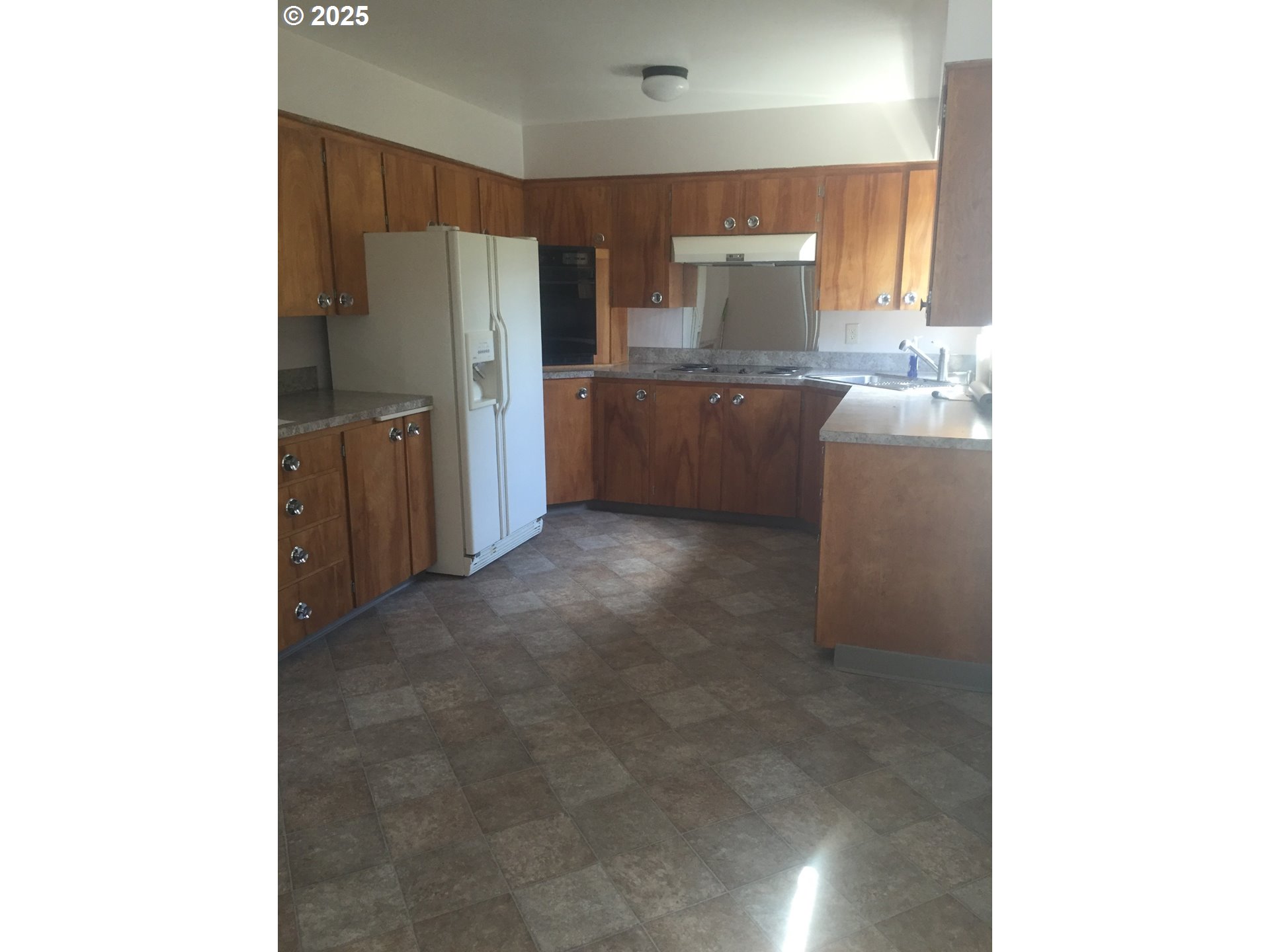 Portland, Oregon, 97206, United States, ,Residential,For Sale,1903739