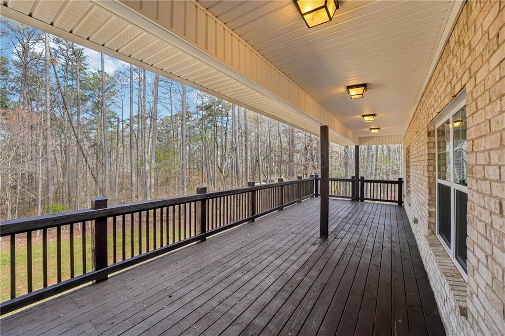 Cumming, Georgia, 30028, United States, 4 Bedrooms Bedrooms, ,3 BathroomsBathrooms,Residential,For Sale,2028381