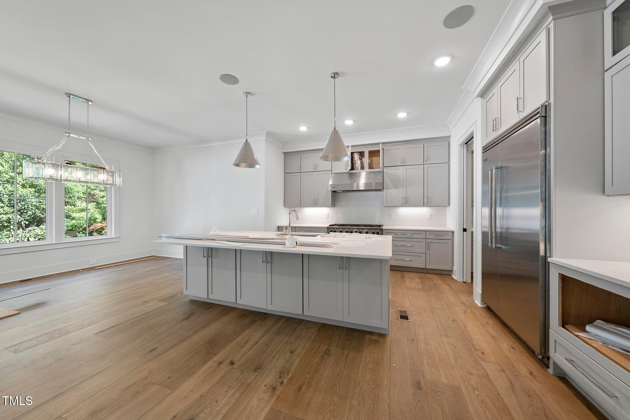 Raleigh, North Carolina, 27607, United States, 5 Bedrooms Bedrooms, ,5 BathroomsBathrooms,Residential,For Sale,1895455