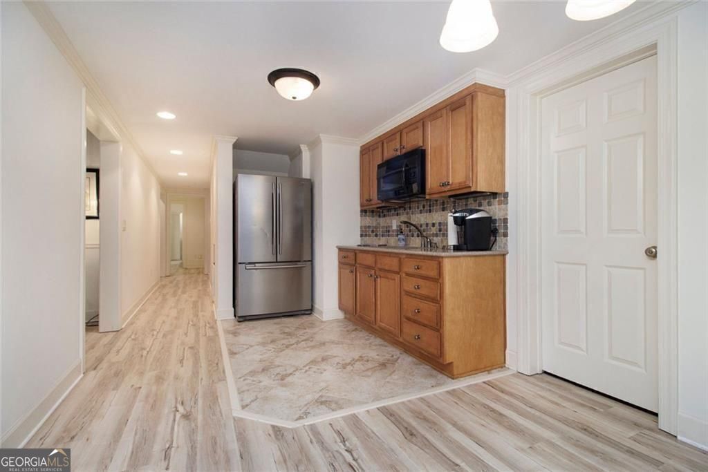 Tucker, Georgia, 30084, United States, 6 Bedrooms Bedrooms, ,5 BathroomsBathrooms,Residential,For Sale,1904193