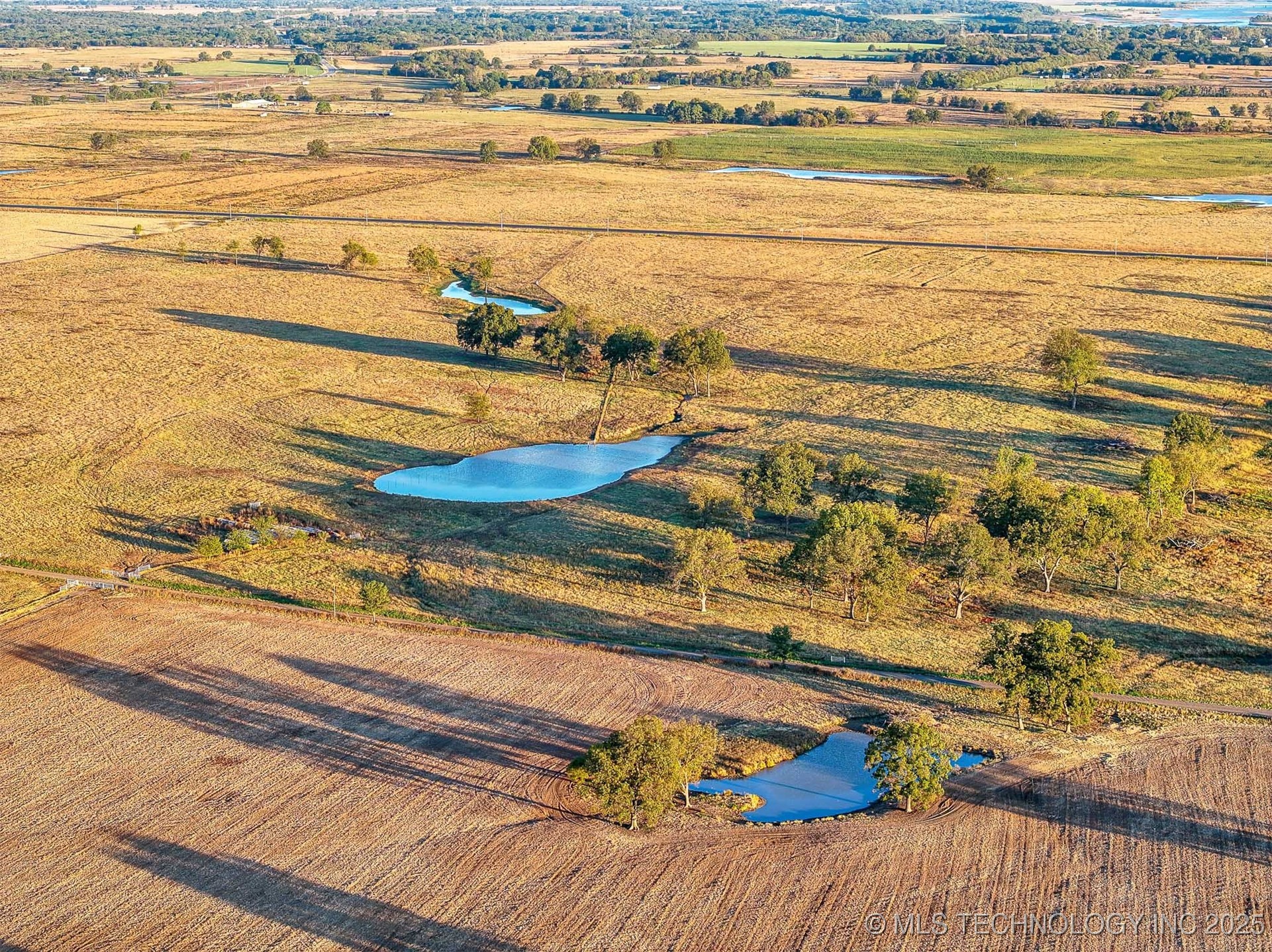 Haskell, Oklahoma, 74436, United States, ,Residential,For Sale,1989058