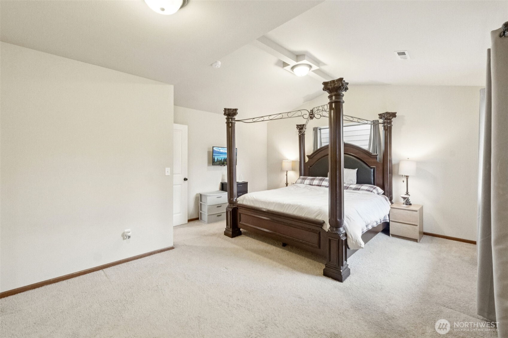 Marysville, Washington, 98271, United States, 3 Bedrooms Bedrooms, ,3 BathroomsBathrooms,Residential,For Sale,1989065