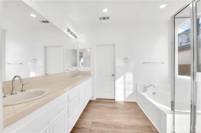 Hemet, California, 92545, United States, 4 Bedrooms Bedrooms, ,4 BathroomsBathrooms,Residential,For Sale,1995589