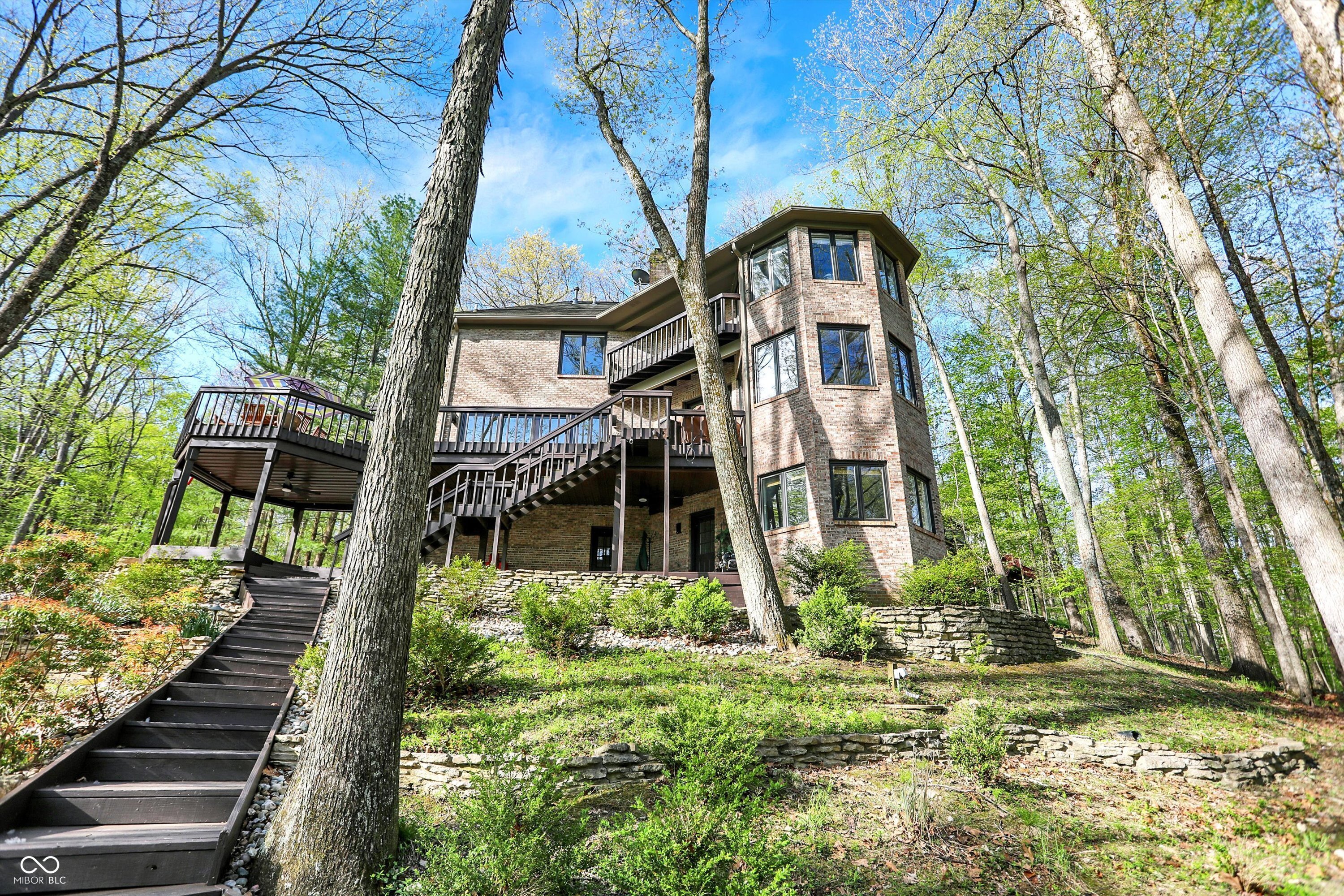 Trafalgar, Indiana, 46181, United States, 4 Bedrooms Bedrooms, ,4 BathroomsBathrooms,Residential,For Sale,1981773