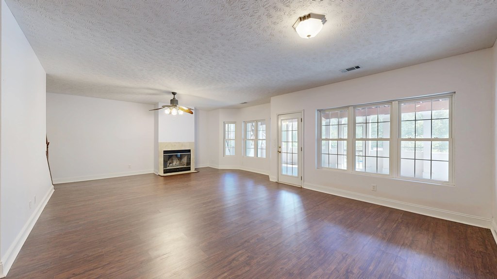 Fortson, Georgia, 31808, United States, 5 Bedrooms Bedrooms, ,5 BathroomsBathrooms,Residential,For Sale,1960480