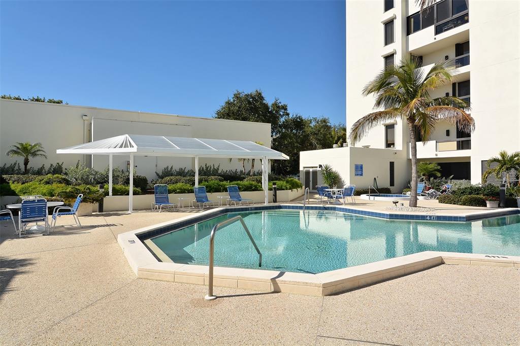 Longboat Key, Florida, 34228, United States, 2 Bedrooms Bedrooms, ,2 BathroomsBathrooms,Residential,For Sale,1989430