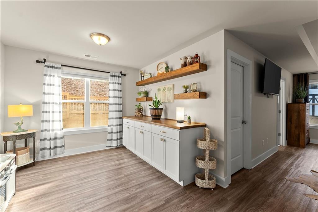 Cumming, Georgia, 30041, United States, 3 Bedrooms Bedrooms, ,2 BathroomsBathrooms,Residential,For Sale,2009266