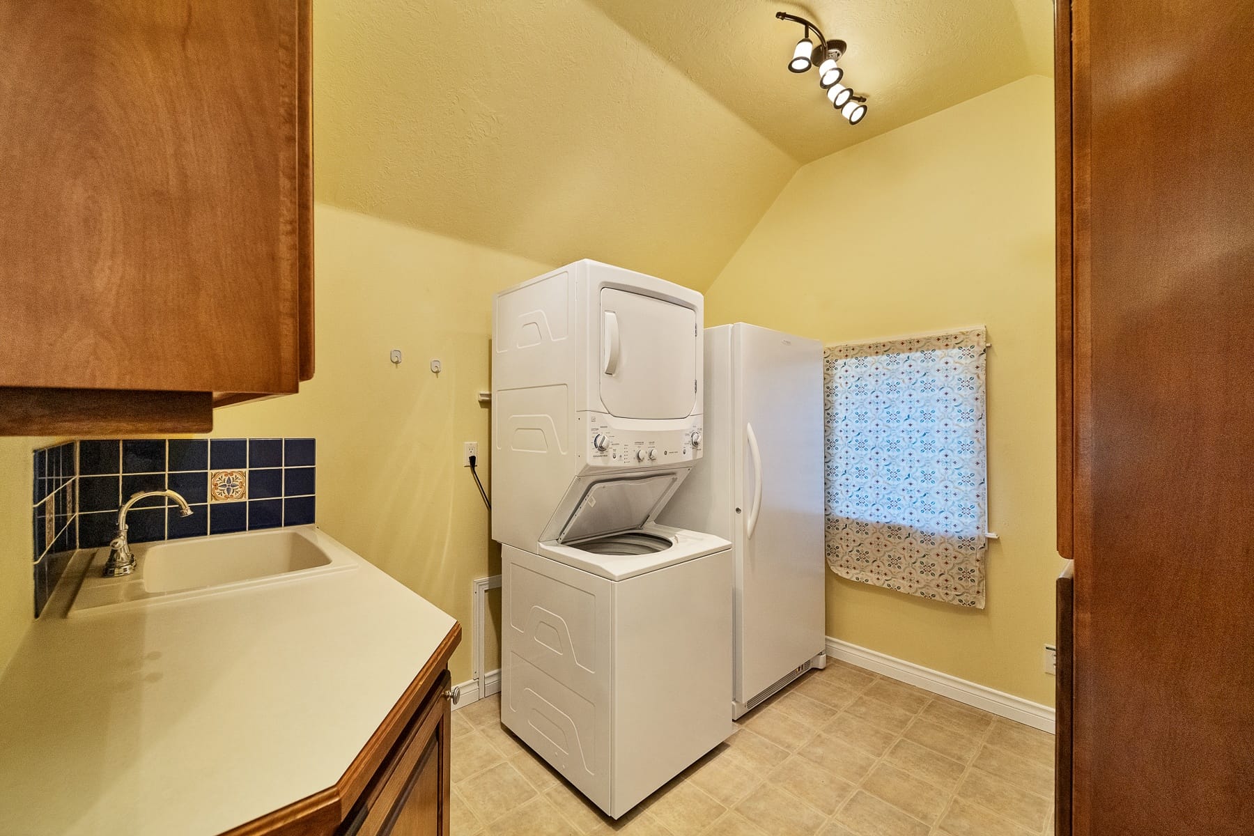  143 SW Beaver Street Prineville, OR 97754 - 物件實景