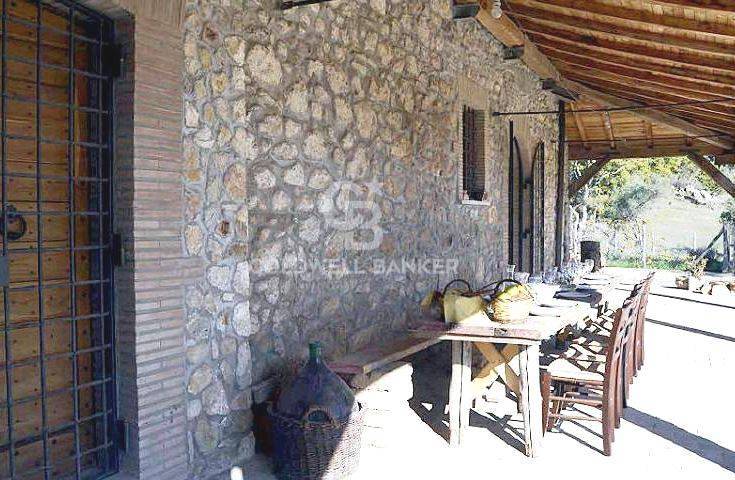 Tolfa, Roma, 00059, IT, 6 Bedrooms Bedrooms, ,6 BathroomsBathrooms,Residential,For Sale,1837839