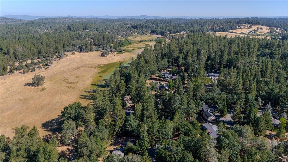 Grass Valley, California, 95949, United States, 3 Bedrooms Bedrooms, ,3 BathroomsBathrooms,Residential,For Sale,1958208