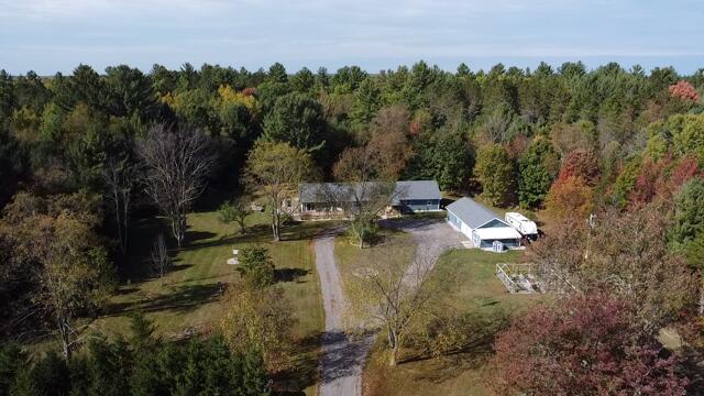 Branch, Michigan, 49402, United States, 5 Bedrooms Bedrooms, ,4 BathroomsBathrooms,Residential,For Sale,1986273