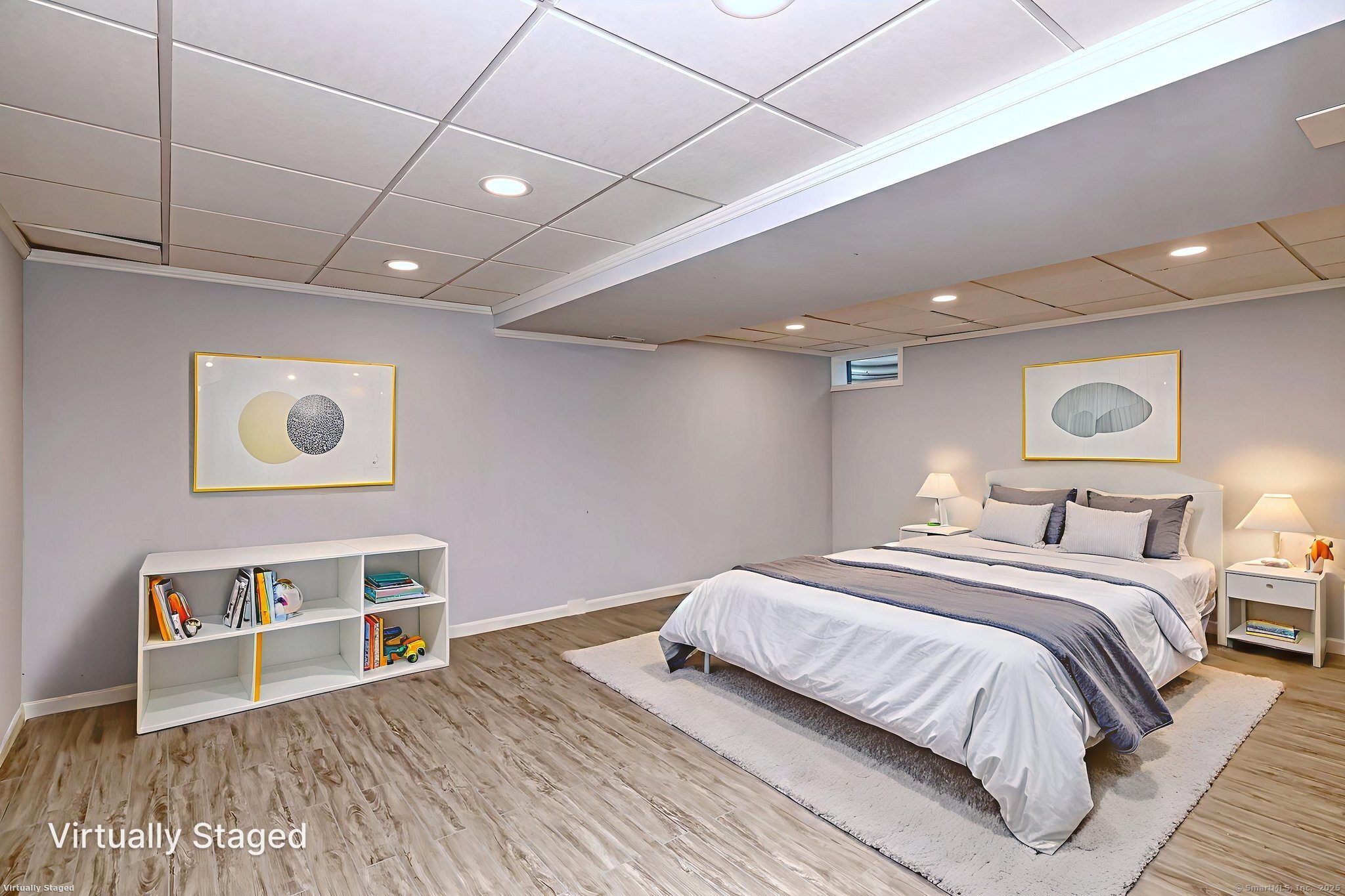 Hamden, Connecticut, 06517, United States, 4 Bedrooms Bedrooms, ,4 BathroomsBathrooms,Residential,For Sale,1942172