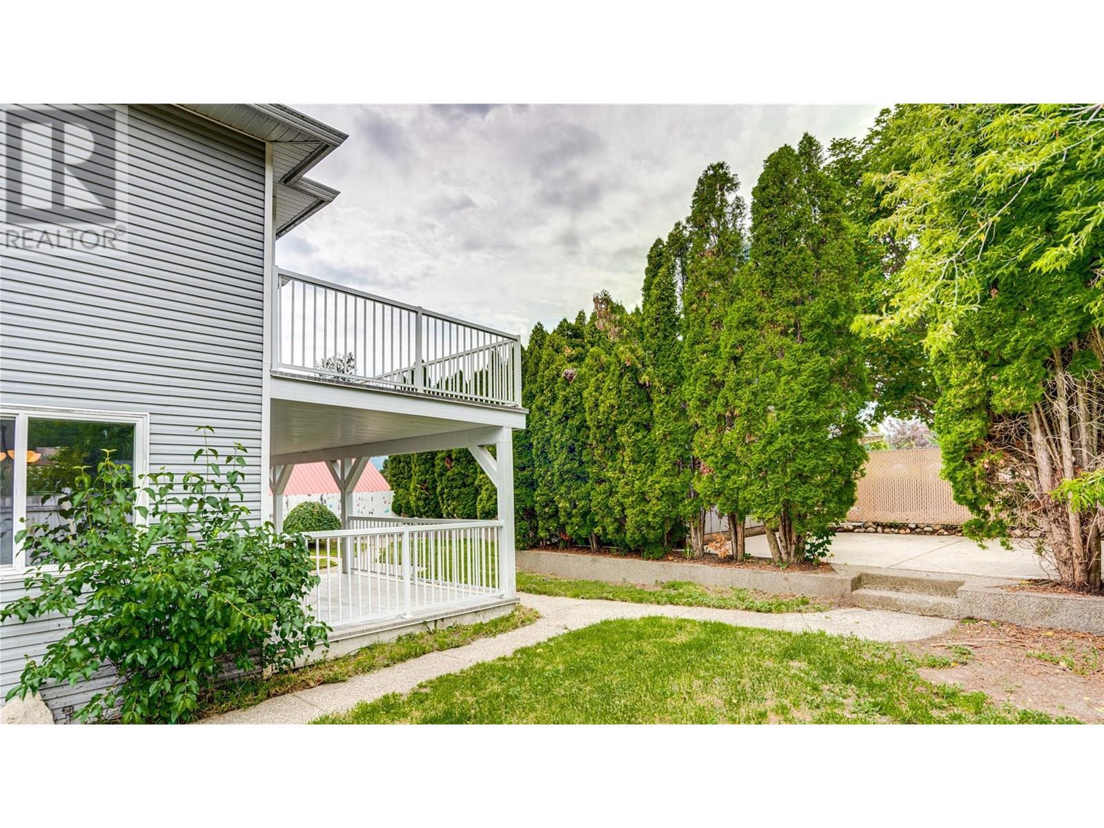 LUMBY, British Columbia, V0E 2G5, CA, 3 Bedrooms Bedrooms, ,2 BathroomsBathrooms,Residential,For Sale,1906205