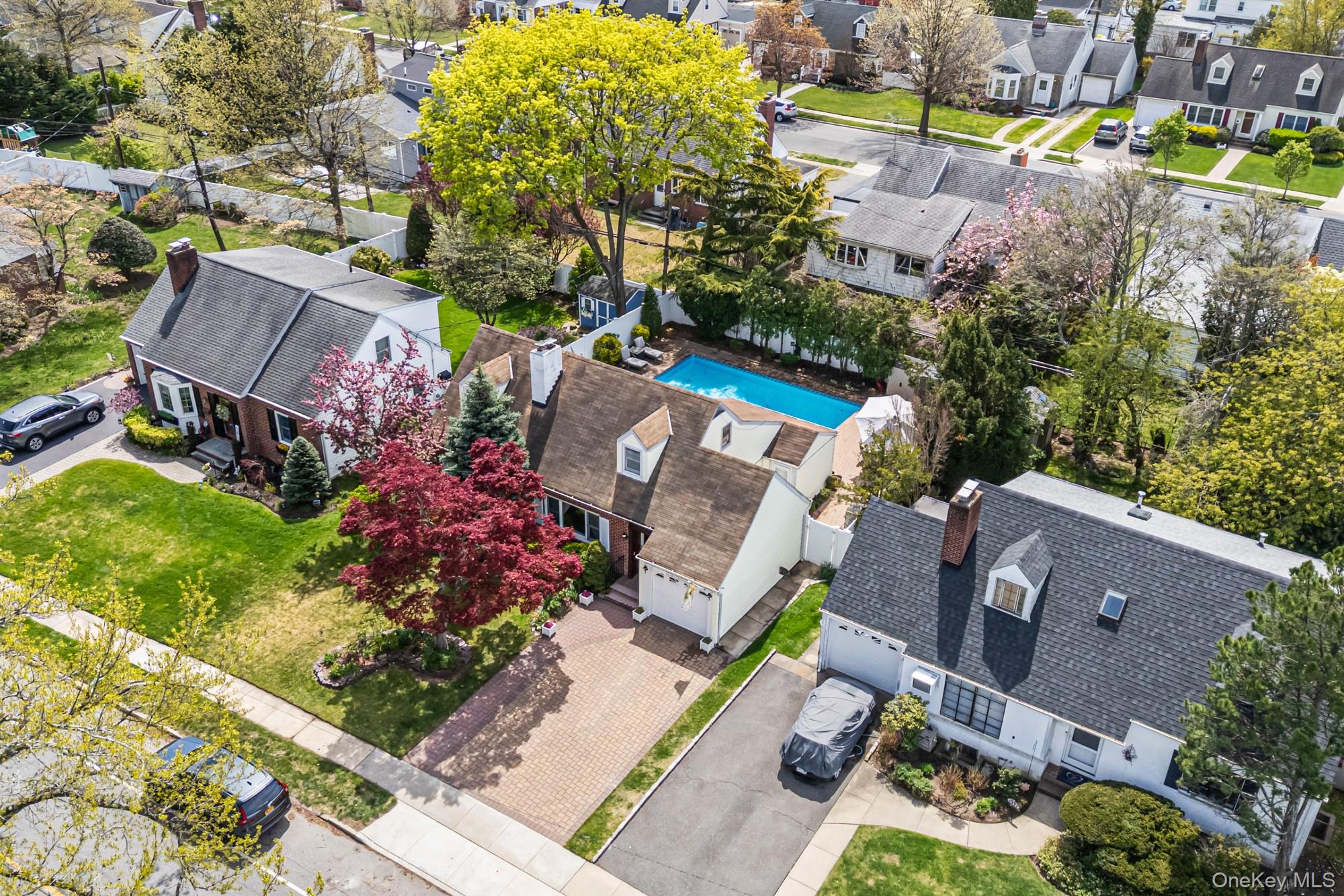  638 Lakeview Avenue, Rockville Centre, NY, 11570 - 物件實景