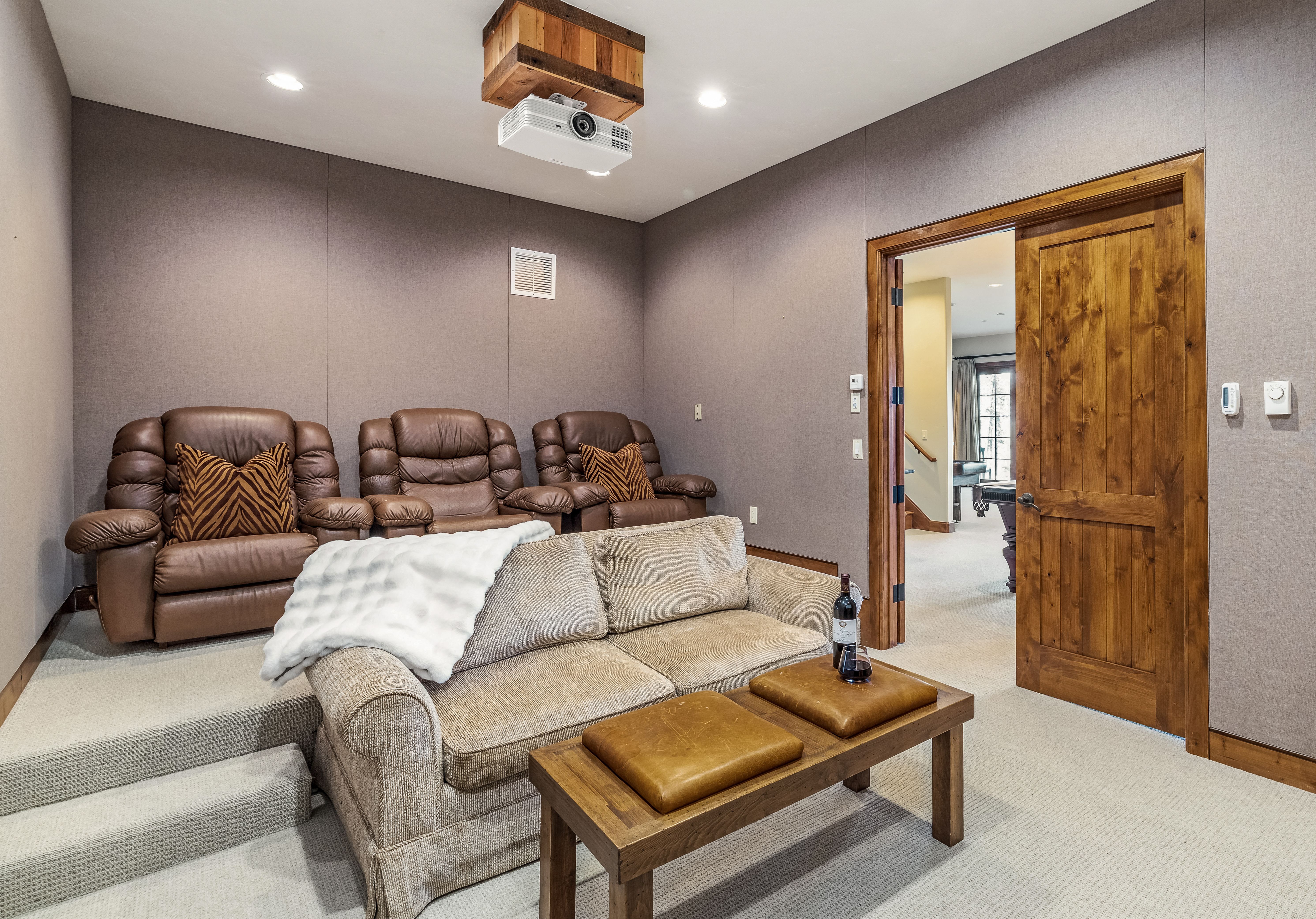  317 Elk Woods is the Kind of Mountain Estate that Earns its Setting - 物件實景