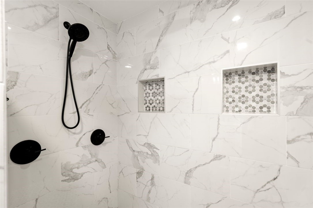 Woonsocket, Rhode Island, 02895, United States, 4 Bedrooms Bedrooms, ,2 BathroomsBathrooms,Residential,For Sale,1987551