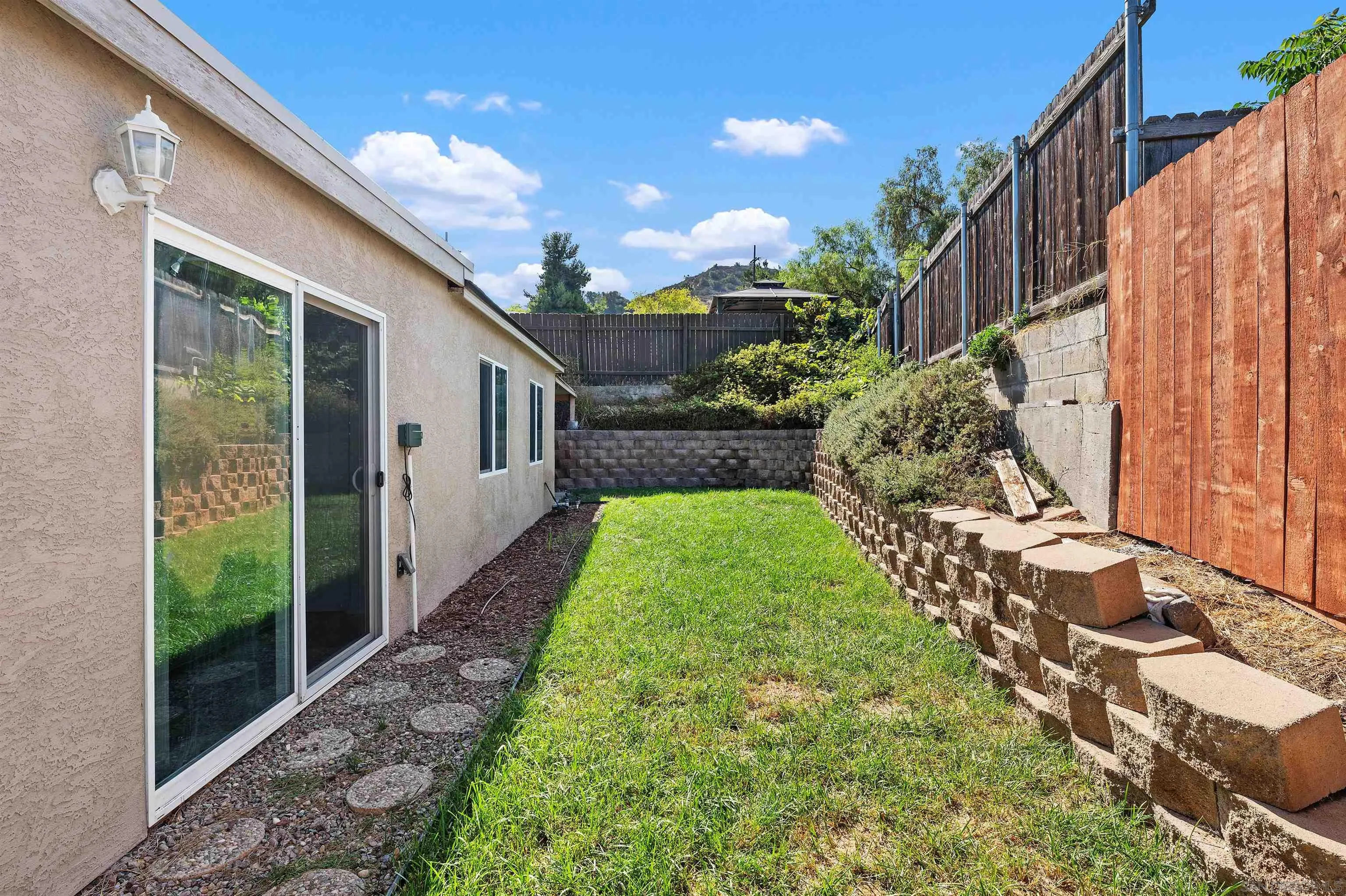 Santee, California, 92071, United States, 3 Bedrooms Bedrooms, ,2 BathroomsBathrooms,Residential,For Sale,1991920