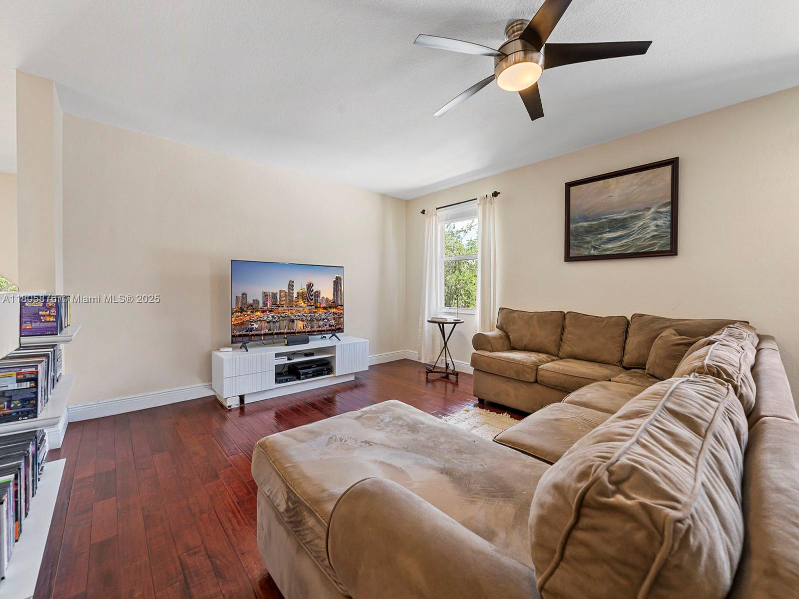 Weston, Florida, 33332, United States, 5 Bedrooms Bedrooms, ,5 BathroomsBathrooms,Residential,For Sale,1826480