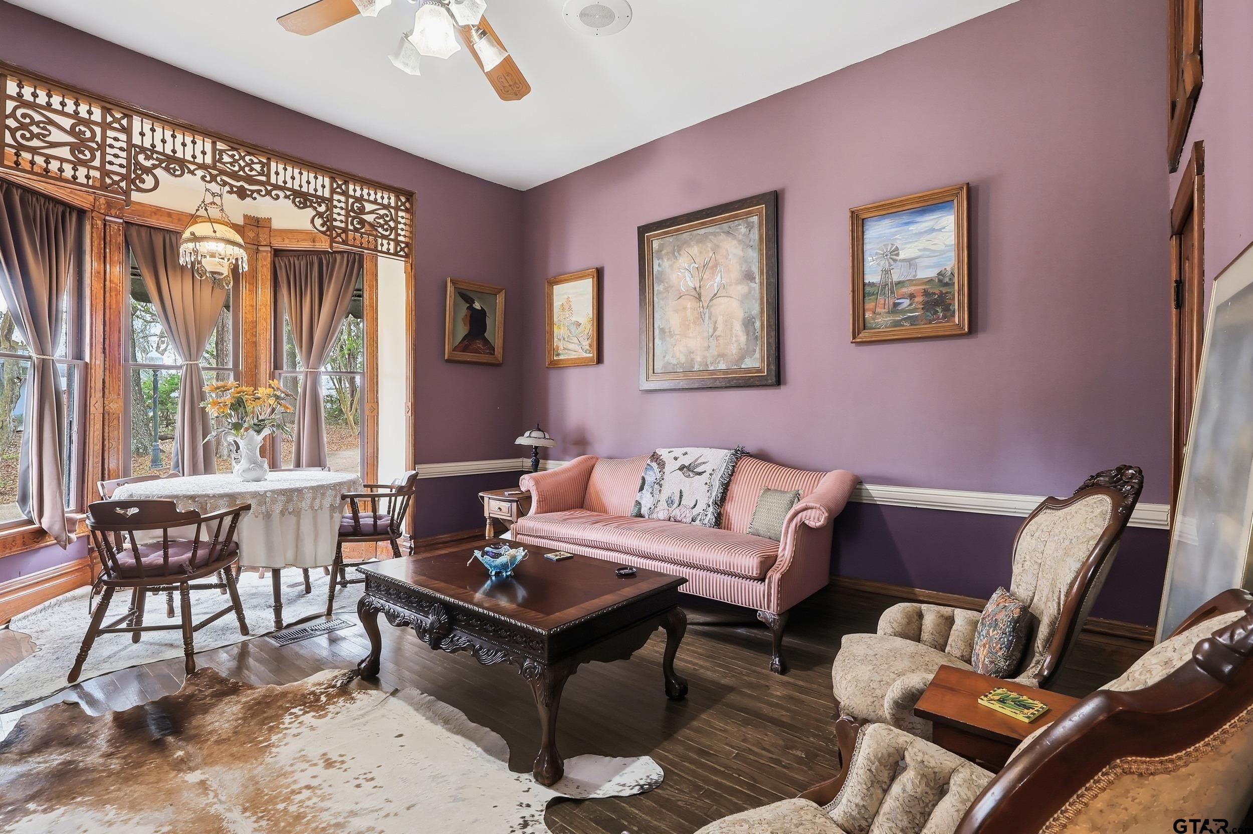 Pittsburg, Texas, 75686, United States, 6 Bedrooms Bedrooms, ,8 BathroomsBathrooms,Residential,For Sale,2005846