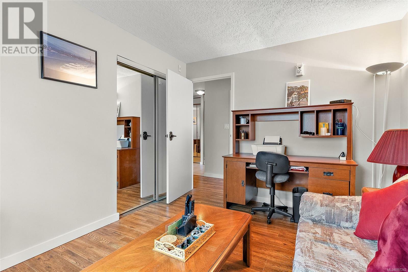 VICTORIA, British Columbia, V8T 3S7, CA, 2 Bedrooms Bedrooms, ,2 BathroomsBathrooms,Residential,For Sale,1875643