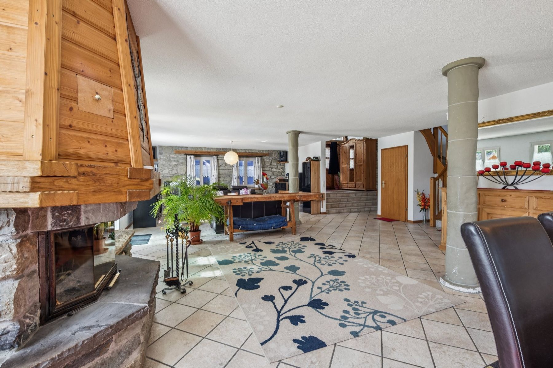 Exceptional 8-room residence with wooded grounds and swimming pool in Montprevey - 物件實景