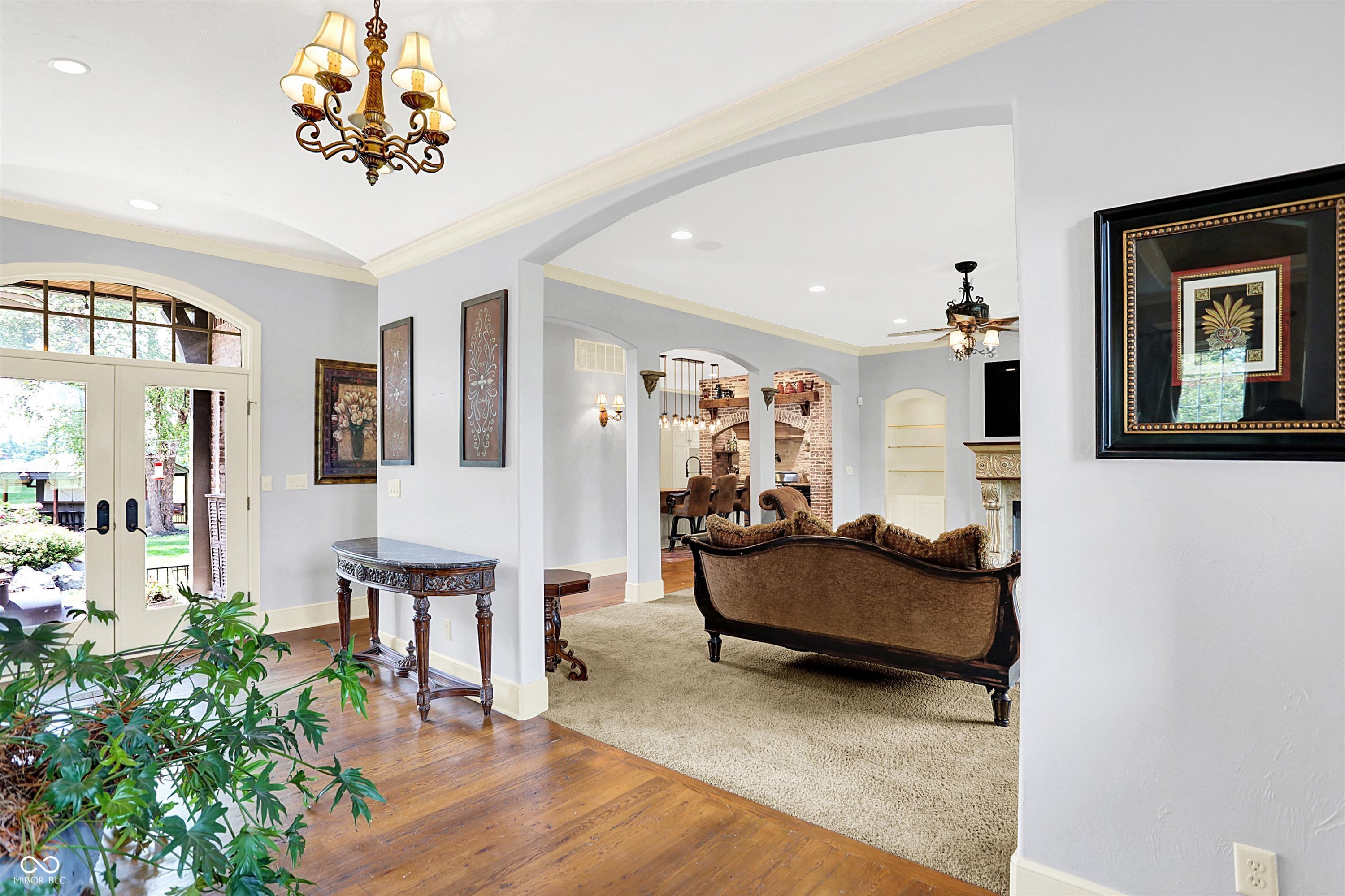 Zionsville, Indiana, 46077, United States, 4 Bedrooms Bedrooms, ,6 BathroomsBathrooms,Residential,For Sale,1978163