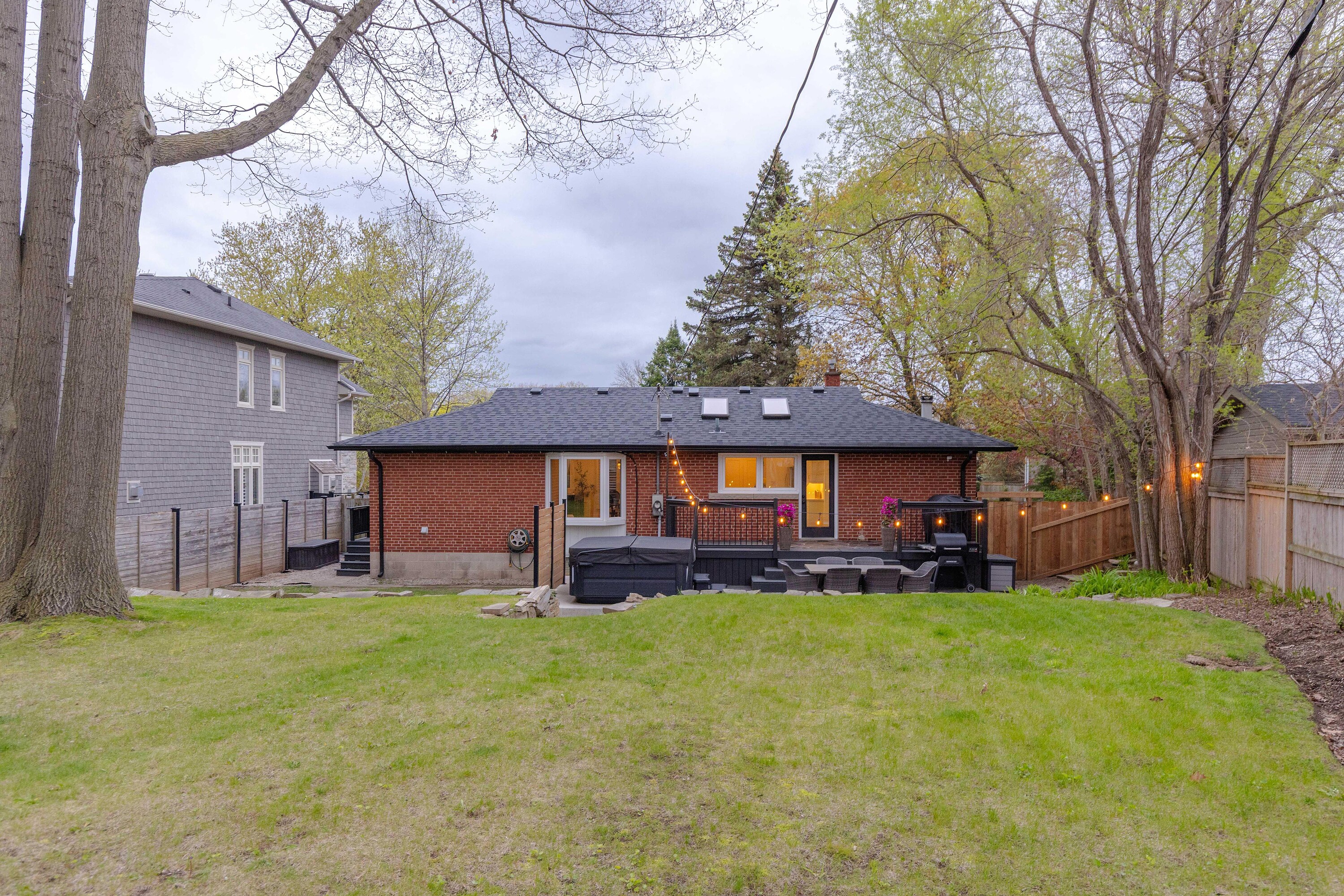  Southwest Oakville Living - 物件實景